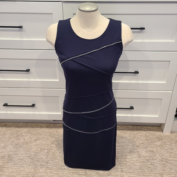 MK Bodycon lined dress - Picture 2 of 11